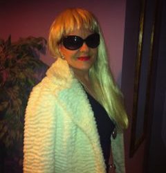 Do I suit blonde?